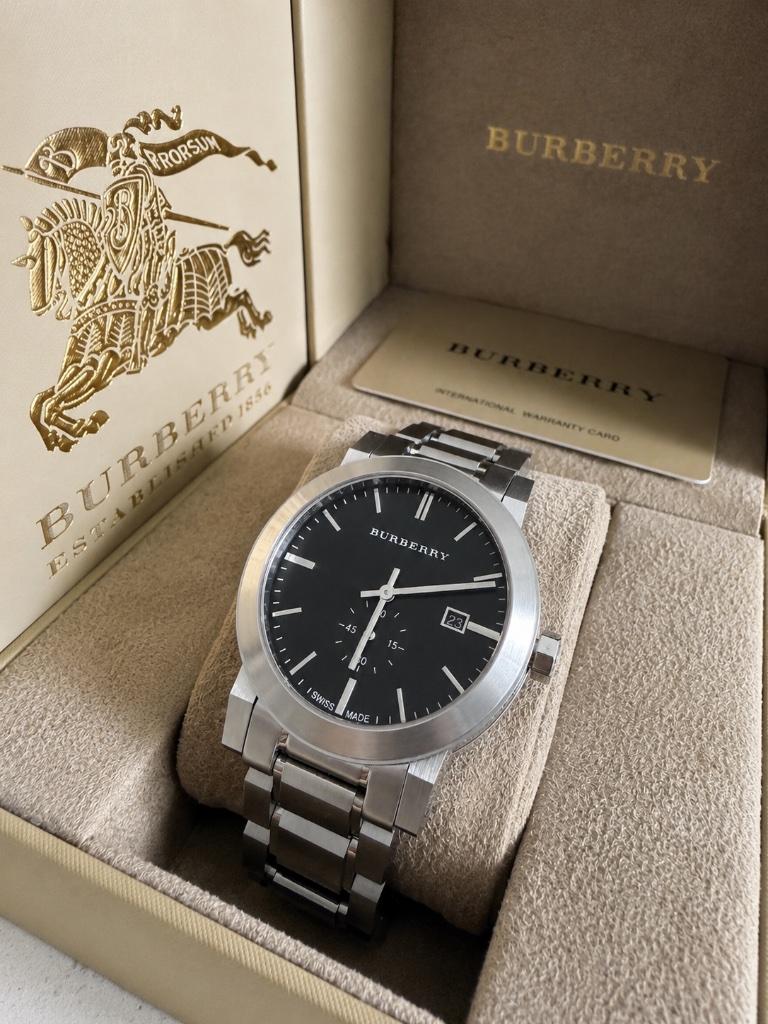Brand New Burberry Mens Watch Chronograph The City Black Bu9901